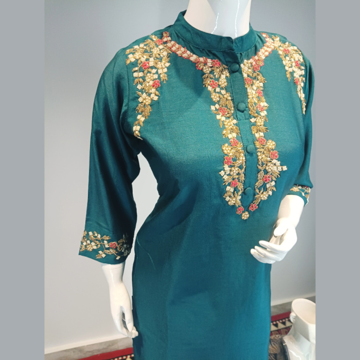 Dola-Silk-Partywear-Suit-with-handwork