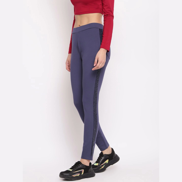 Embellished Ankle-length Slim Jeggings