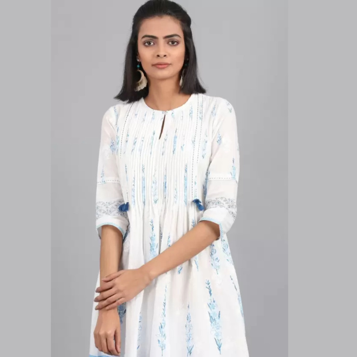 Women-Floral-Print-A-Line-Kurta