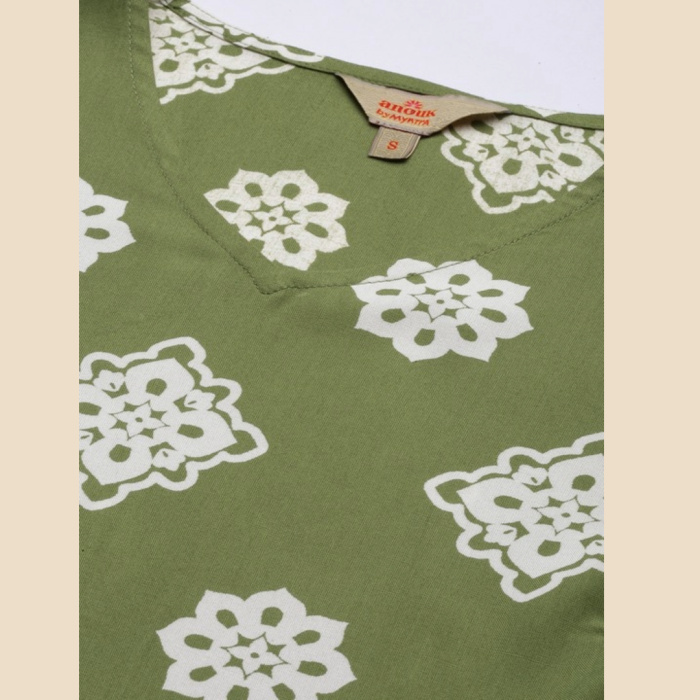 Women-Olive-Green-White-Ethnic-Motifs-Printed-Straight-Kurta