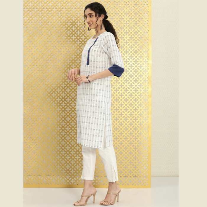 Women White & Navy Blue Ethnic Motifs Printed Rozana Kurta