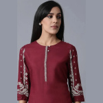 Closeup of Maroon Straight Kurta with Cream Pants